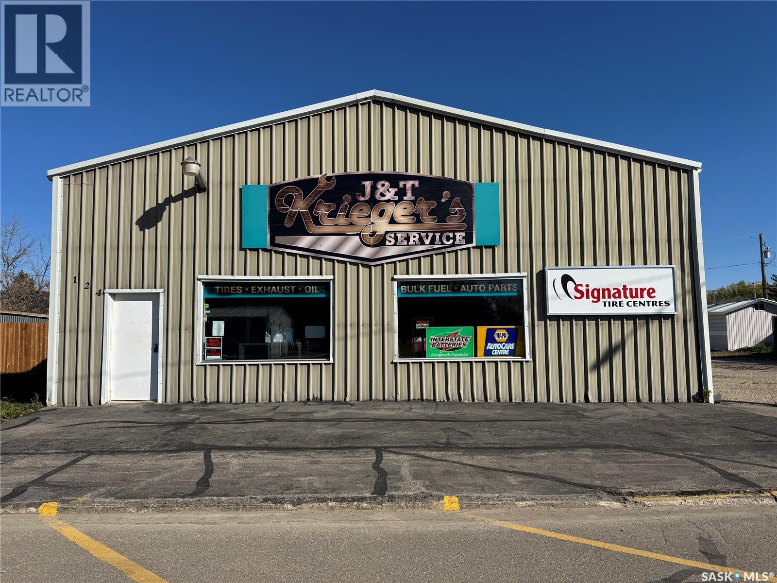 124-126 Aspen STREET, Leroy, Saskatchewan
