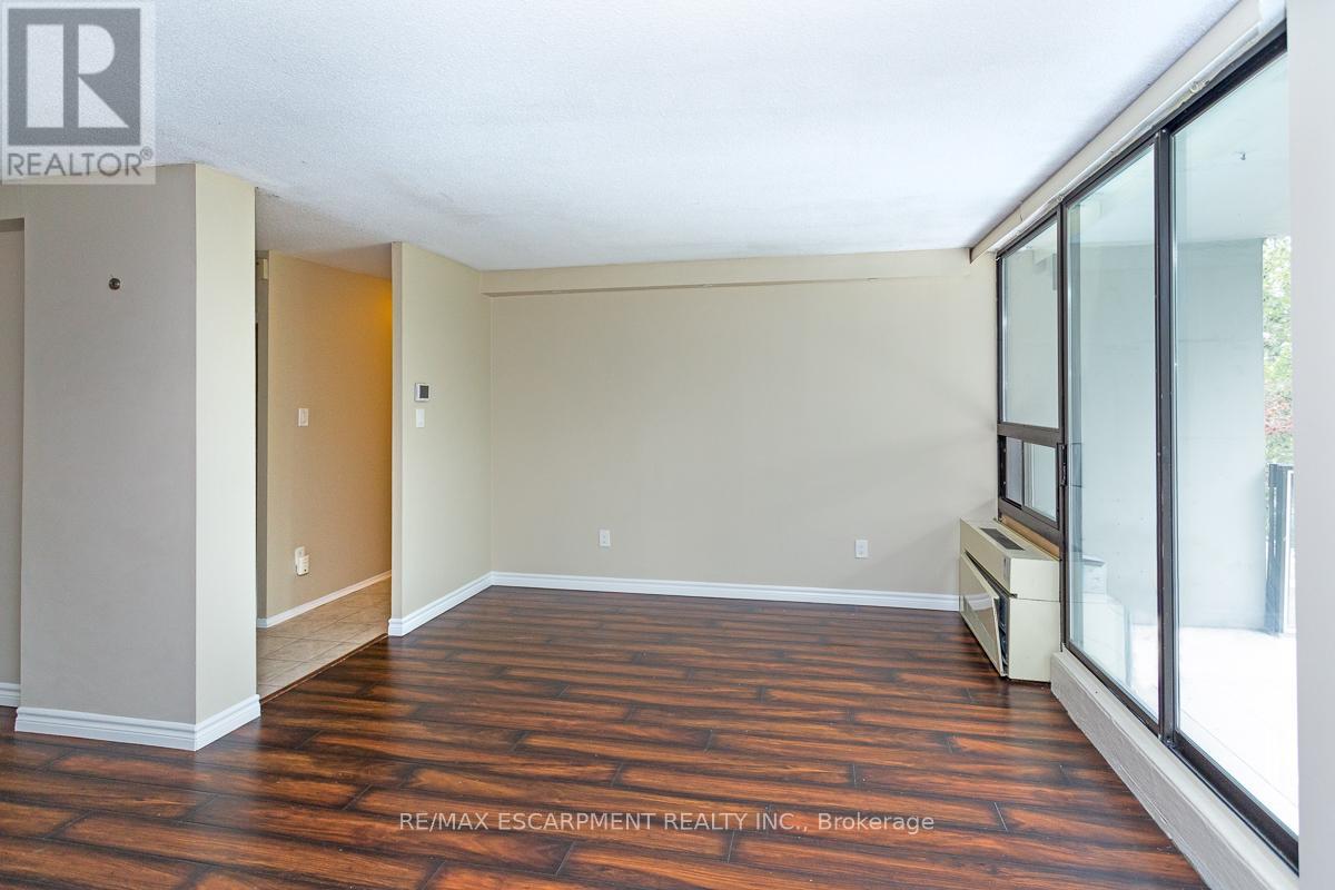 120 - 50 Mississauga Valley Boulevard, Mississauga, Ontario  L5A 3S2 - Photo 10 - W12381594