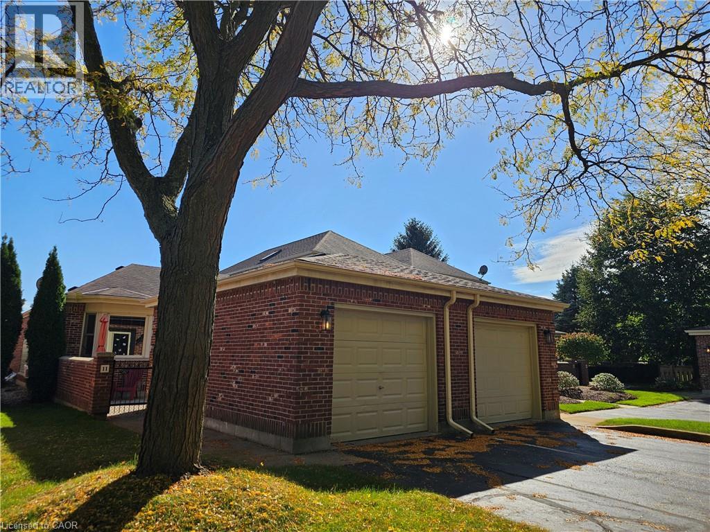 42 DONLY Drive S Unit# 11, Simcoe, Ontario