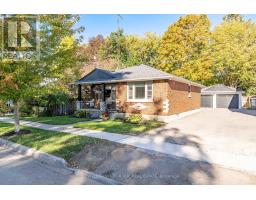 18 CENTREVIEW STREET, Clarington, Ontario