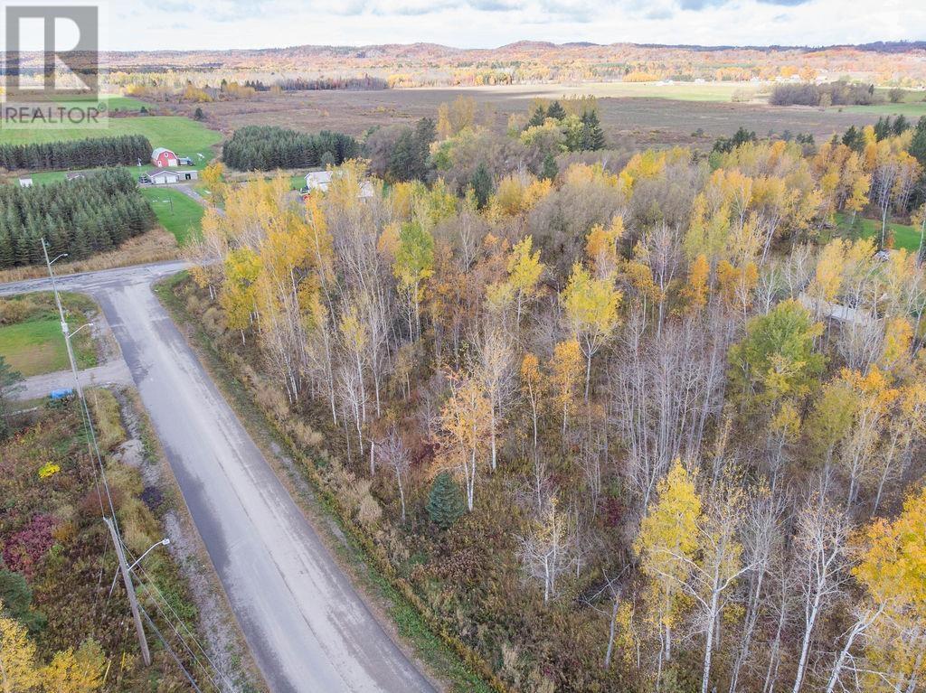 88 Sunset Dr, Sault Ste. Marie, Ontario  P6C 6G4 - Photo 8 - SM253031