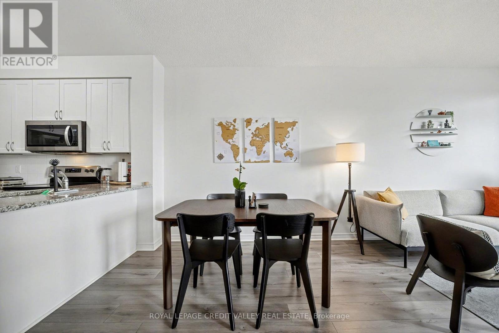 709 - 349 Rathburn Road W, Mississauga, Ontario  L5B 0G9 - Photo 22 - W12470150