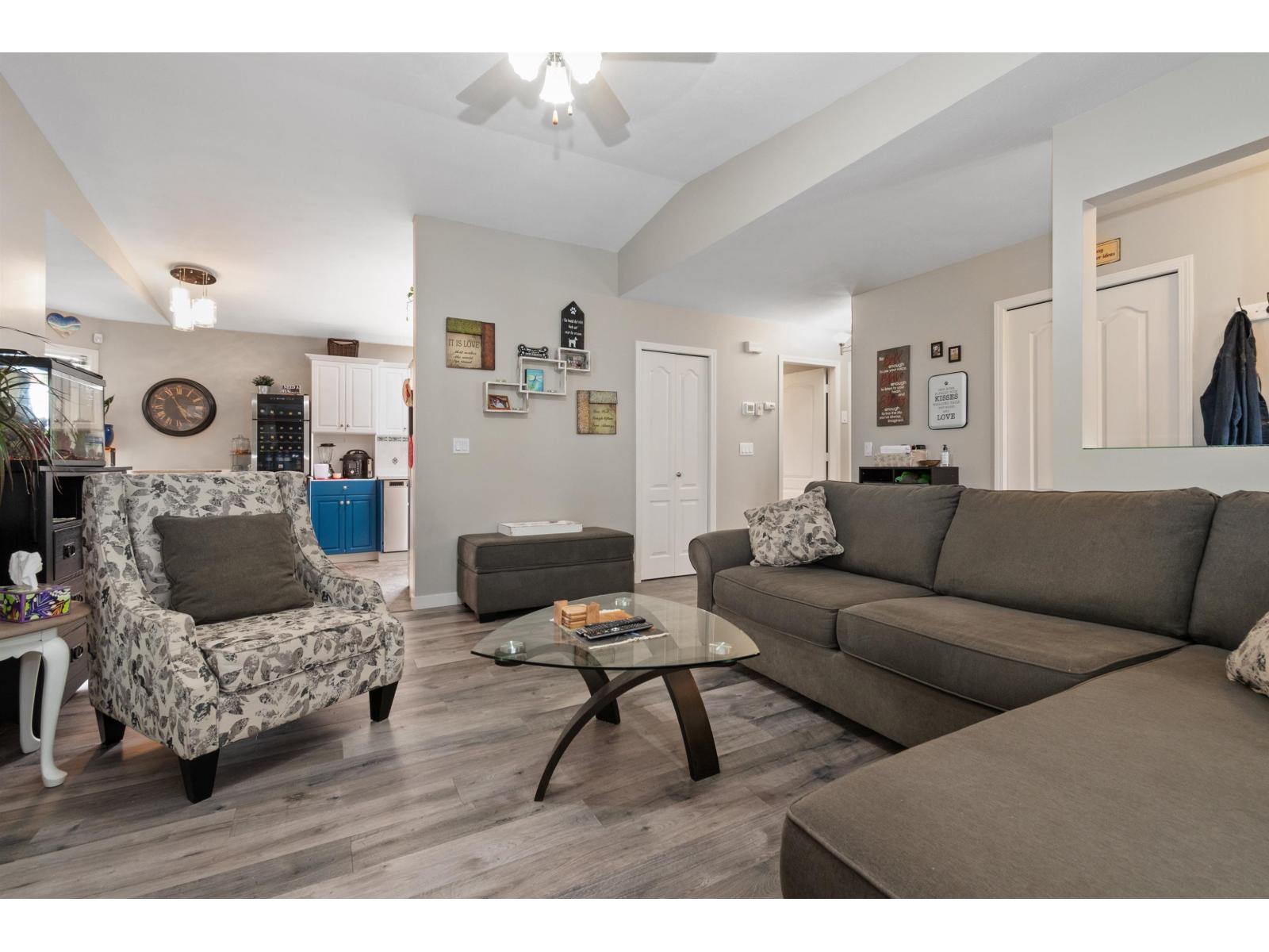 33 45918 Knight Road, Sardis East Vedder, Chilliwack, British Columbia  V2R 3X5 - Photo 3 - R3060520