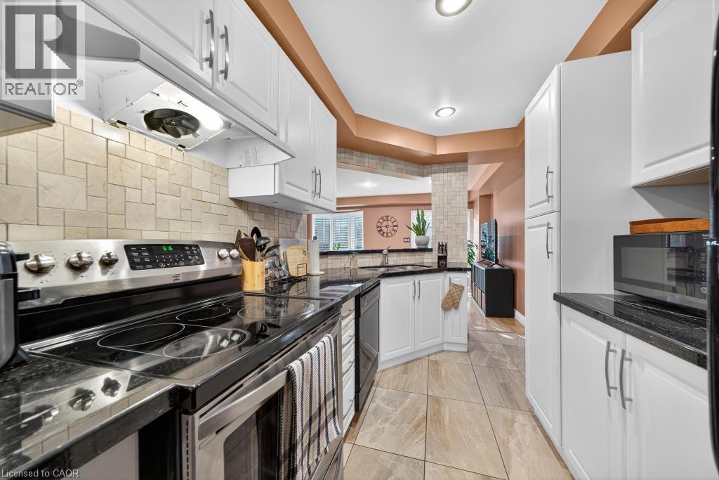 171 Highbury Drive Unit# 28, Hamilton, Ontario  L8J 3T6 - Photo 9 - 40780682