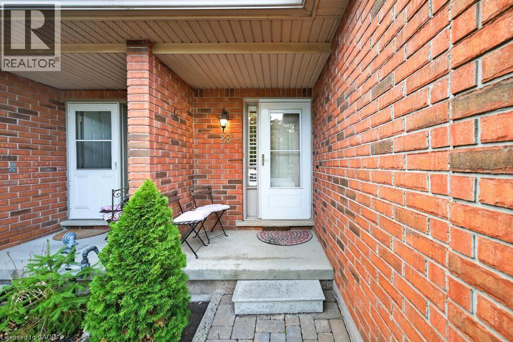 171 Highbury Drive Unit# 28, Hamilton, Ontario  L8J 3T6 - Photo 3 - 40780682