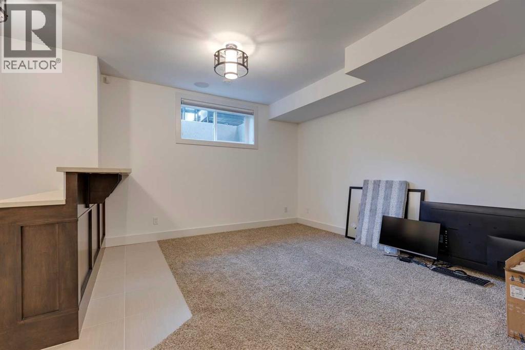 1020 19 Avenue Nw, Calgary, Alberta  T2M 0Z7 - Photo 32 - A2256598