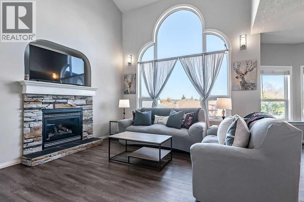 125 Cimarron Rise, Okotoks, Alberta  T1S 1M7 - Photo 10 - A2264021