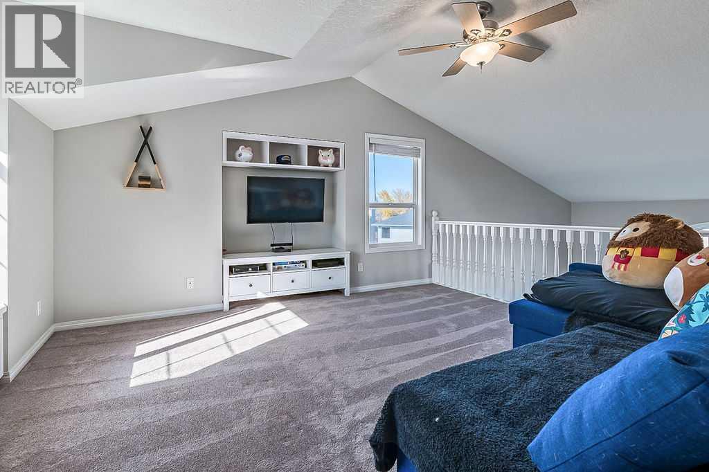 125 Cimarron Rise, Okotoks, Alberta  T1S 1M7 - Photo 19 - A2264021