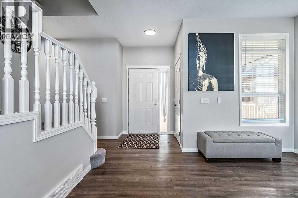 125 Cimarron Rise, Okotoks, Alberta  T1S 1M7 - Photo 2 - A2264021