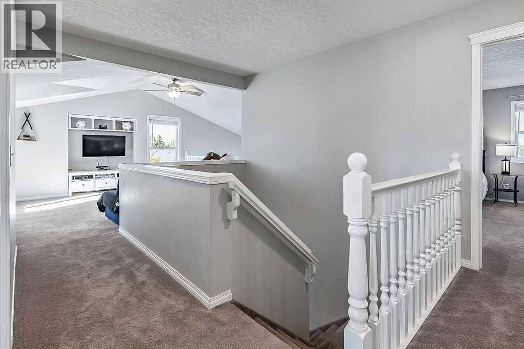 125 Cimarron Rise, Okotoks, Alberta  T1S 1M7 - Photo 17 - A2264021