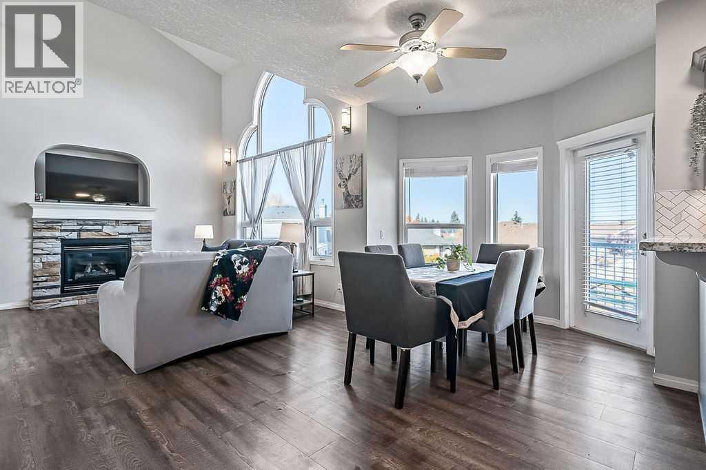 125 Cimarron Rise, Okotoks, Alberta  T1S 1M7 - Photo 4 - A2264021