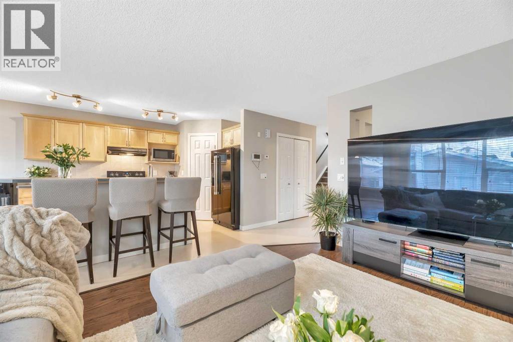 84 Evermeadow Manor Sw, Calgary, Alberta  T2Y 4W8 - Photo 13 - A2264507