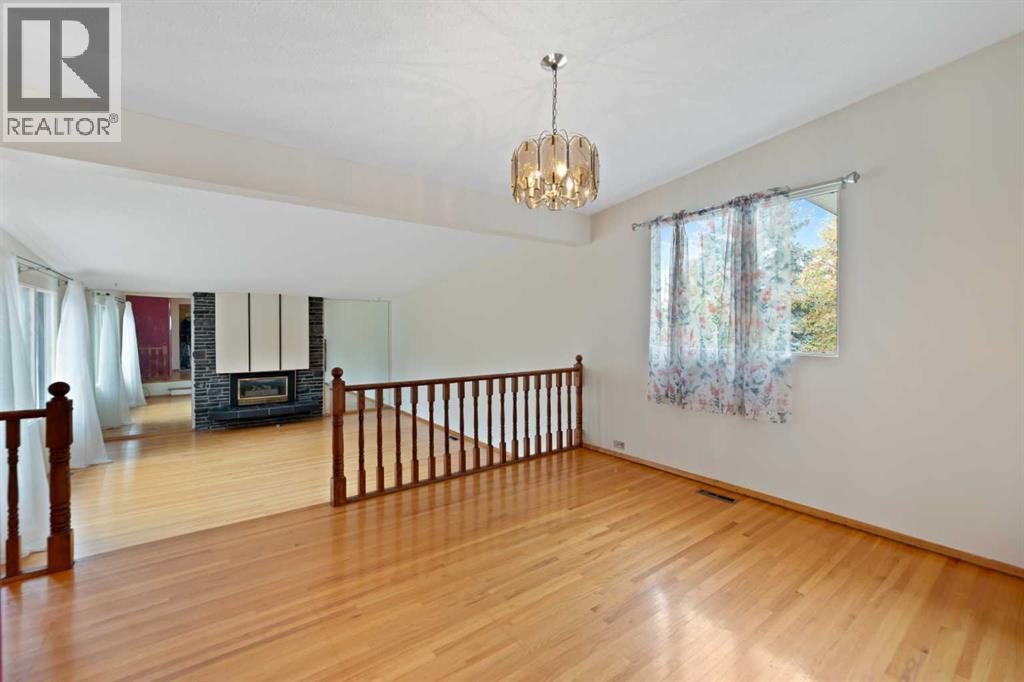2236 98 Avenue Sw, Calgary, Alberta  T2V 0Z1 - Photo 9 - A2265480