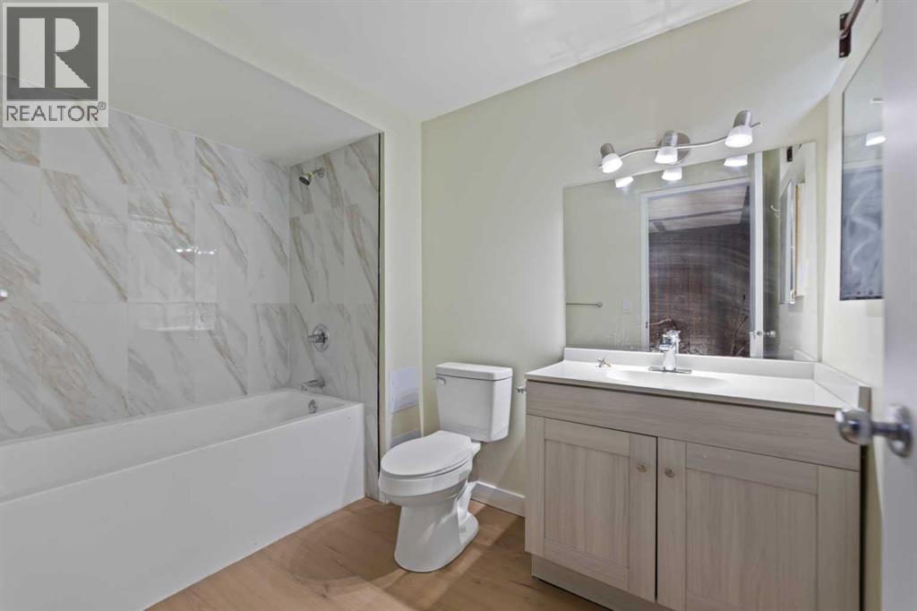 2236 98 Avenue Sw, Calgary, Alberta  T2V 0Z1 - Photo 10 - A2265480