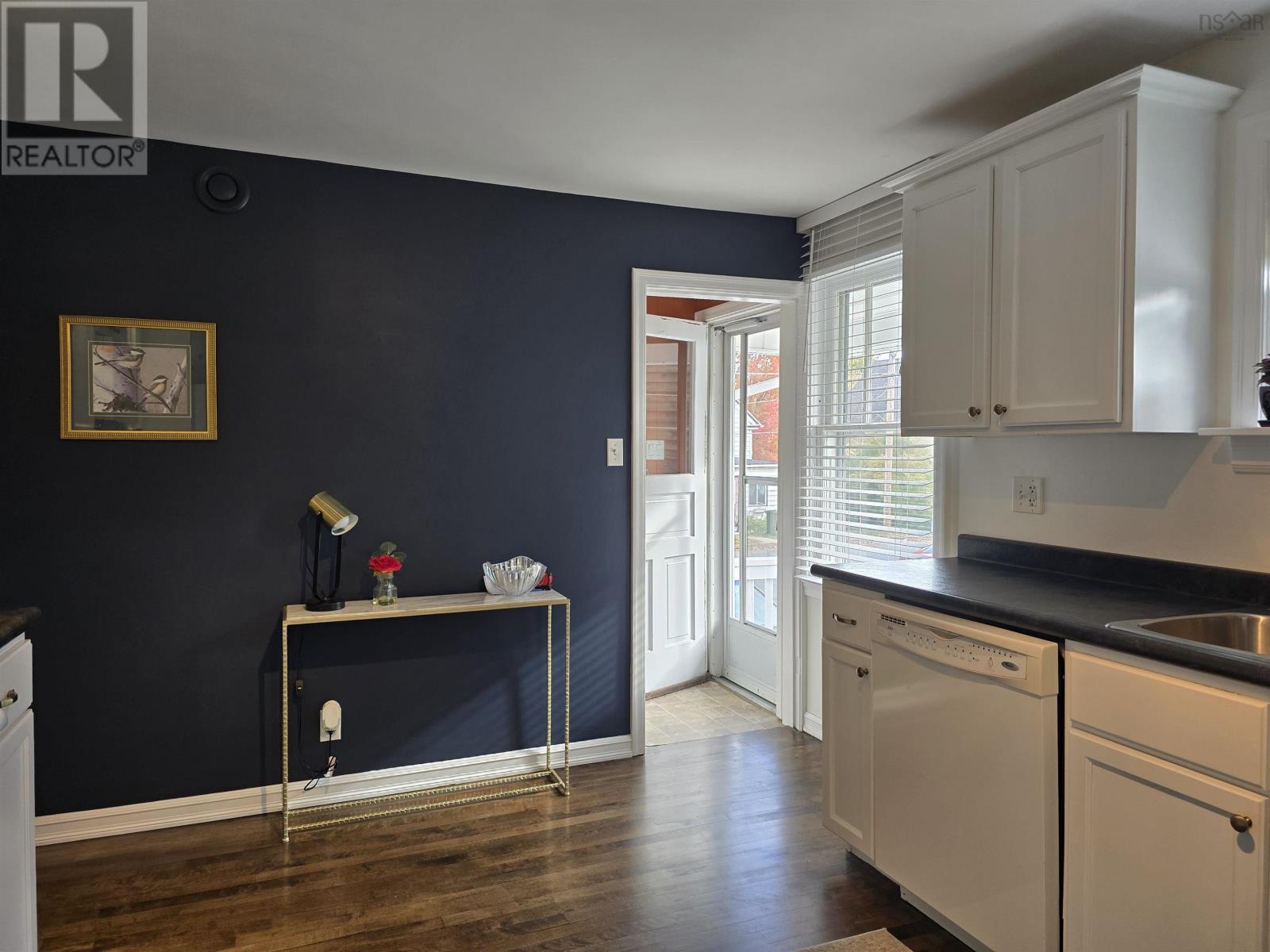 24 Prince Street, Bridgewater, Nova Scotia  B4V 1C6 - Photo 19 - 202526028