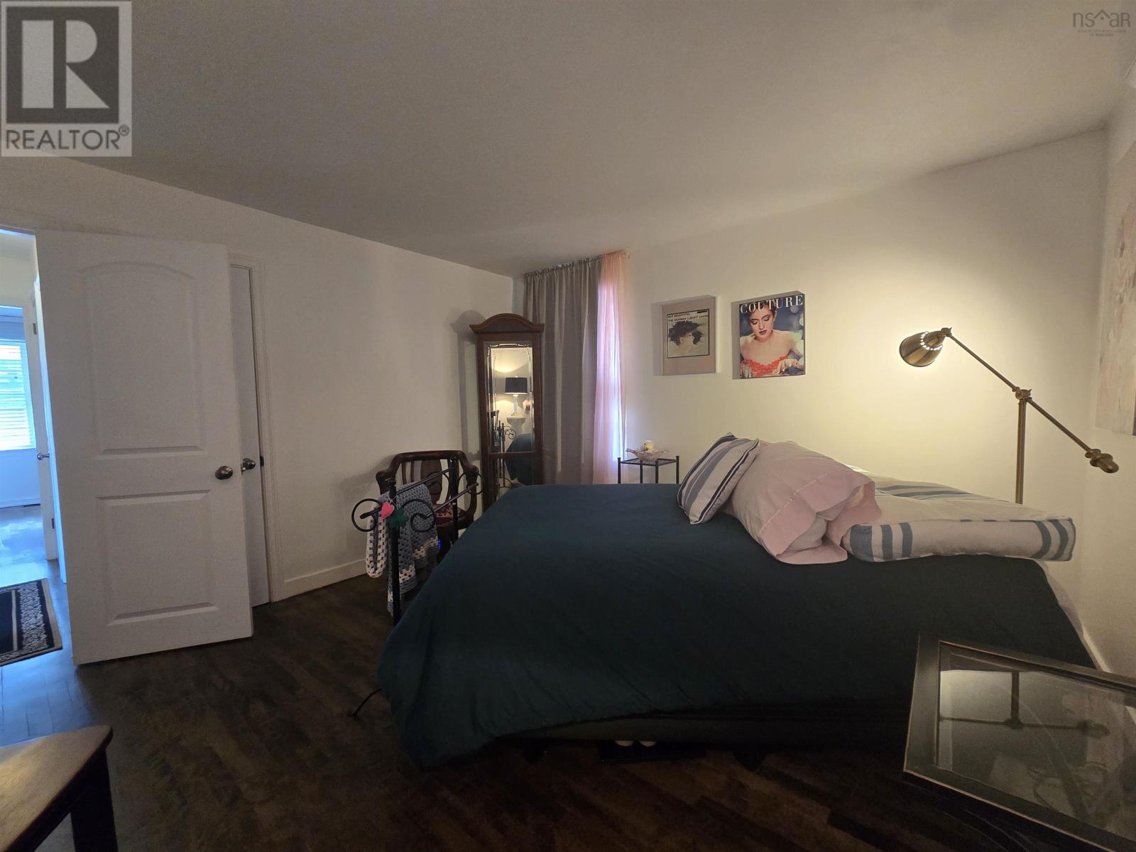24 Prince Street, Bridgewater, Nova Scotia  B4V 1C6 - Photo 27 - 202526028