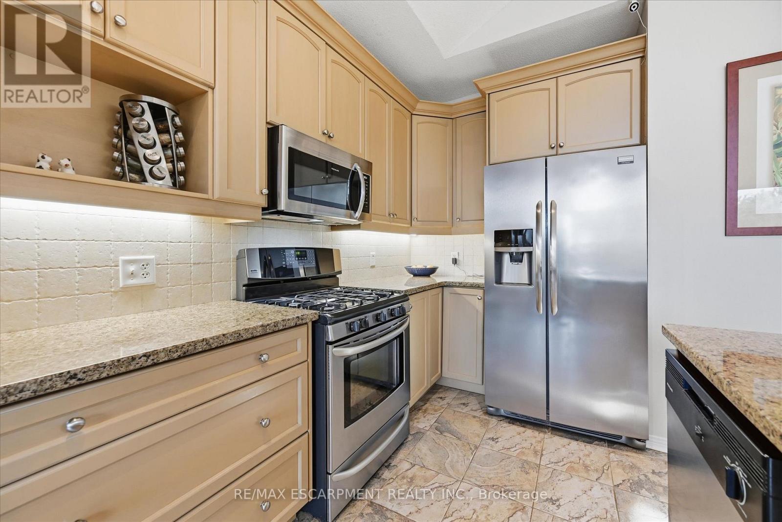 19 - 4241 Sarazen Drive, Burlington, Ontario  L7M 5B7 - Photo 12 - W12474191
