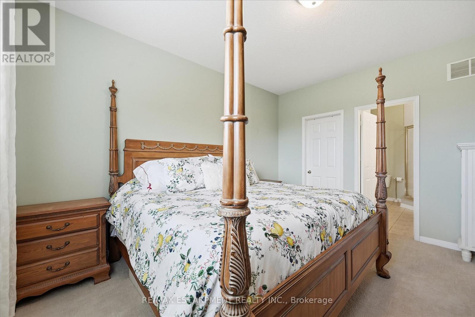 19 - 4241 Sarazen Drive, Burlington, Ontario  L7M 5B7 - Photo 22 - W12474191