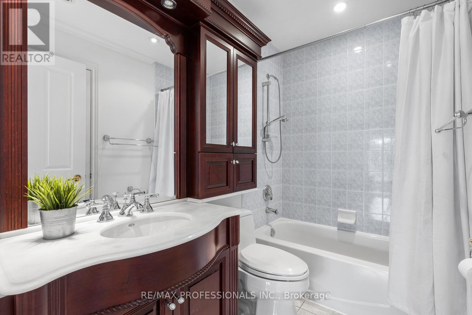 211 - 350 Mill Road, Toronto, Ontario  M9C 5R7 - Photo 12 - W12474196