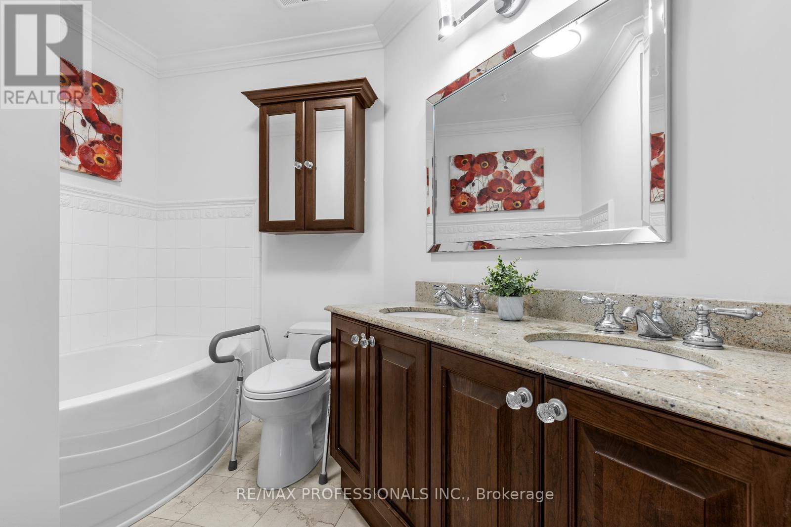 211 - 350 Mill Road, Toronto, Ontario  M9C 5R7 - Photo 16 - W12474196