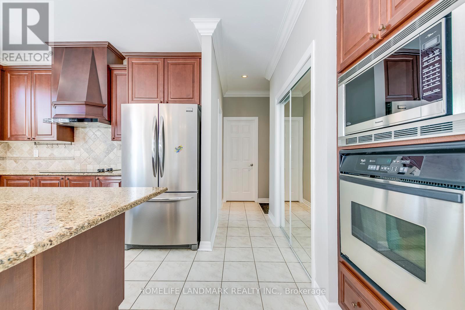 2196 Highcliffe Way, Oakville, Ontario  L6M 5B7 - Photo 20 - W12474201