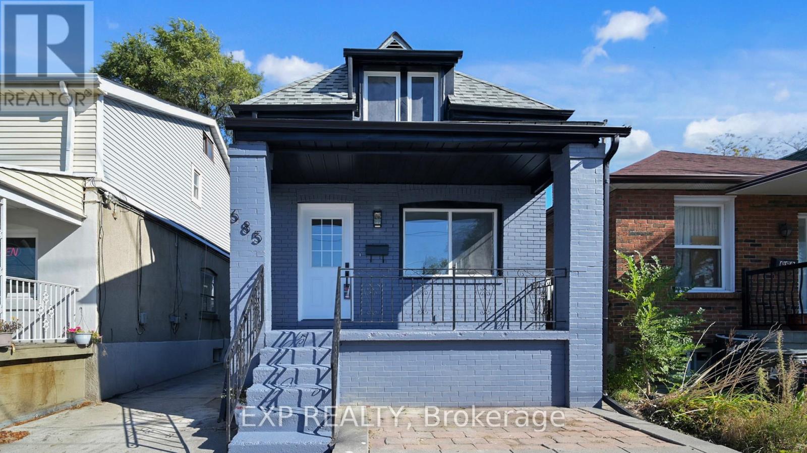 685 JANE STREET, Toronto, Ontario