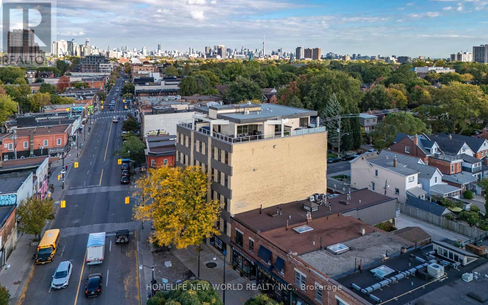 303 - 1 St Johns Road, Toronto, Ontario  M6P 4C7 - Photo 30 - W12474215