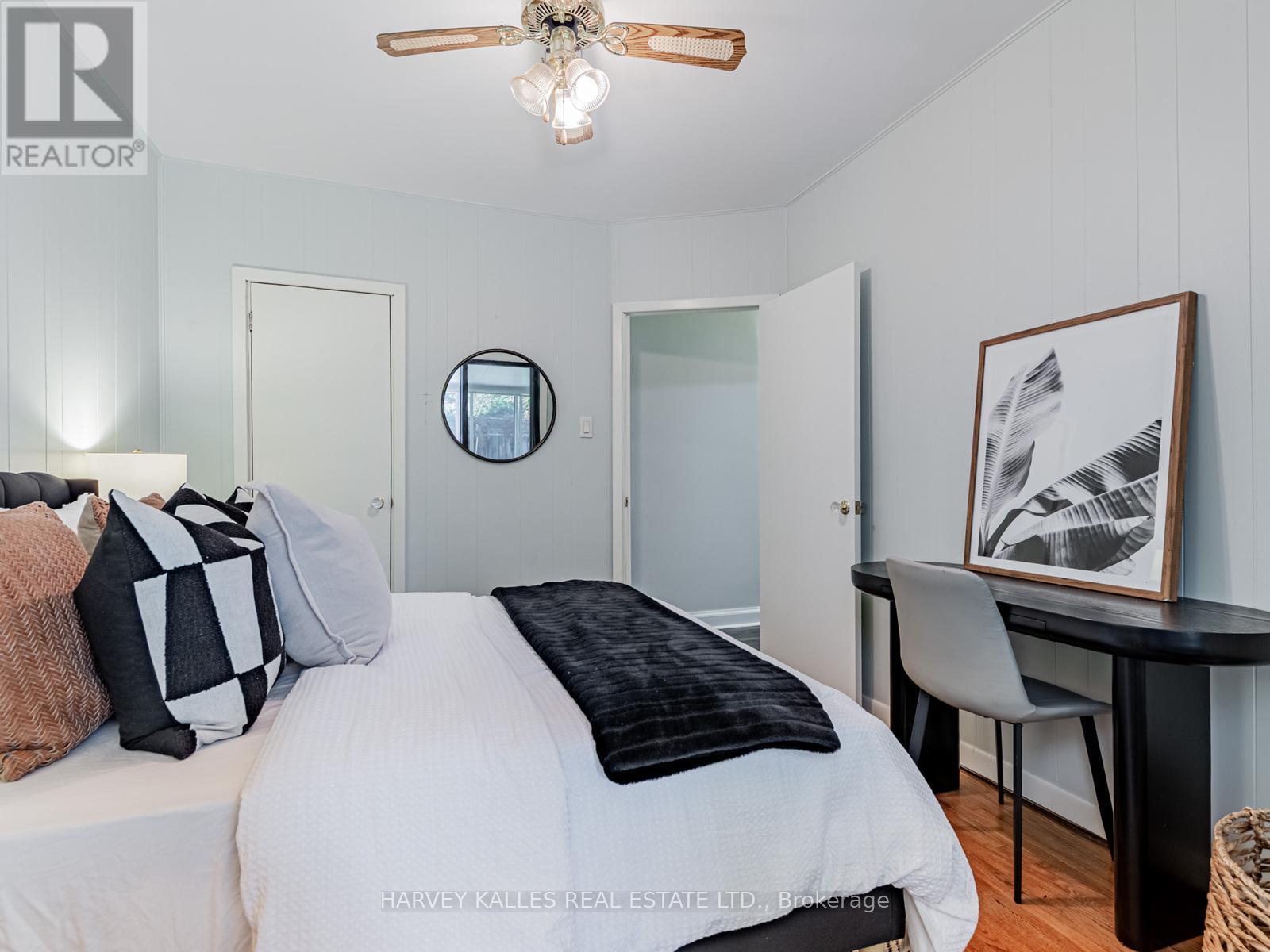 1a Thirty-Seventh Street, Toronto, Ontario  M8W 3L5 - Photo 19 - W12474246