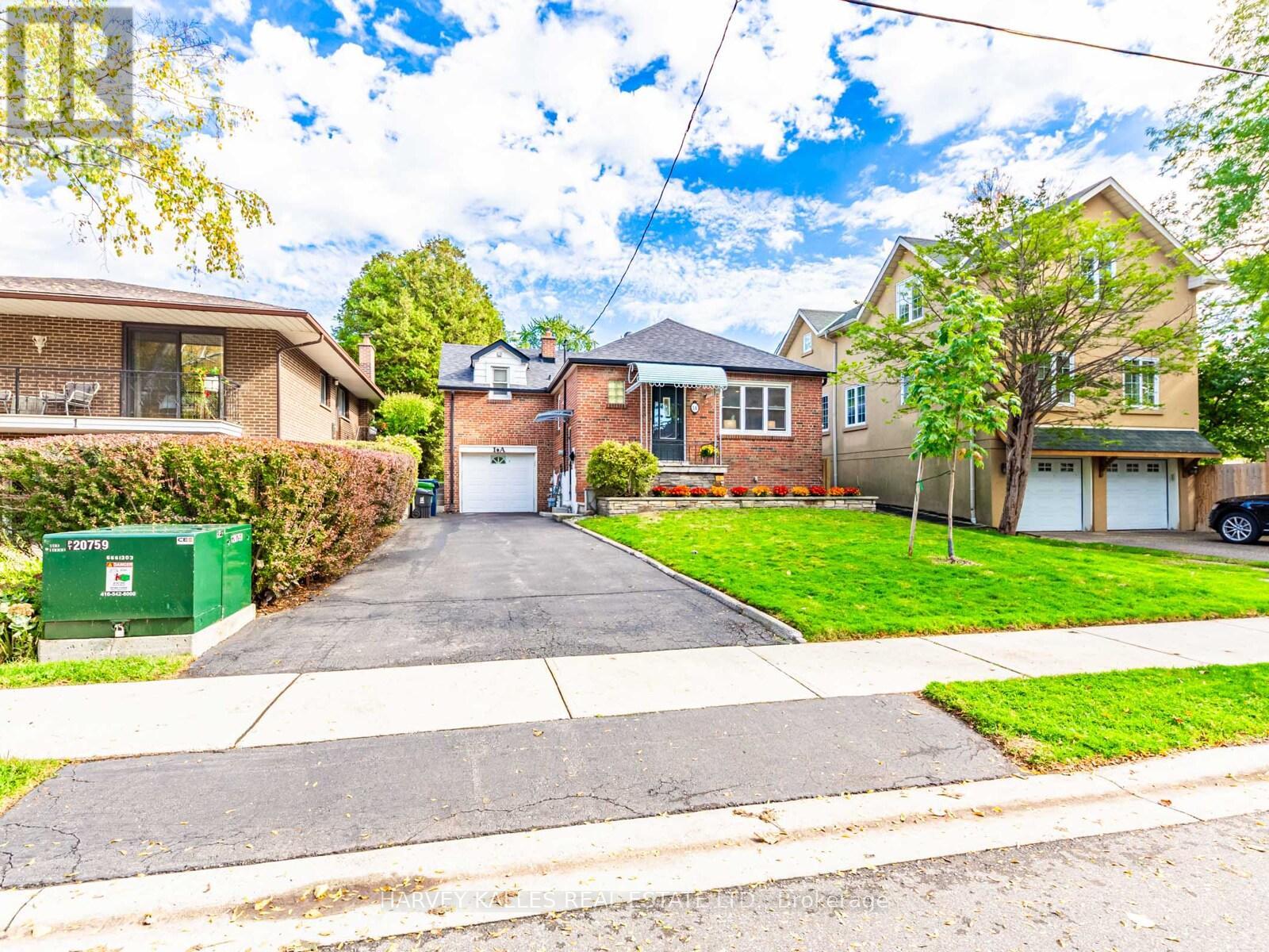 1a Thirty-Seventh Street, Toronto, Ontario  M8W 3L5 - Photo 2 - W12474246