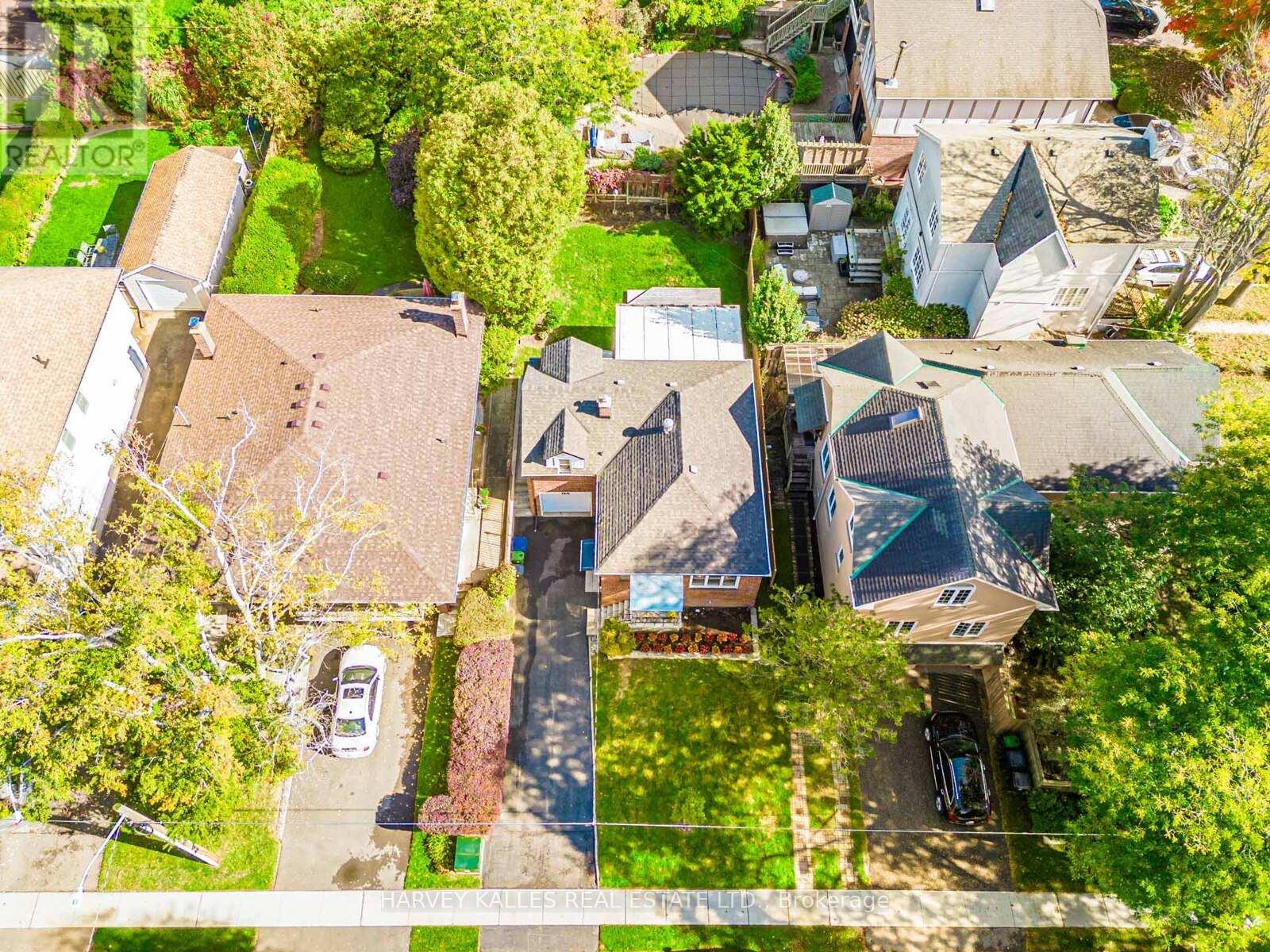 1a Thirty-Seventh Street, Toronto, Ontario  M8W 3L5 - Photo 35 - W12474246