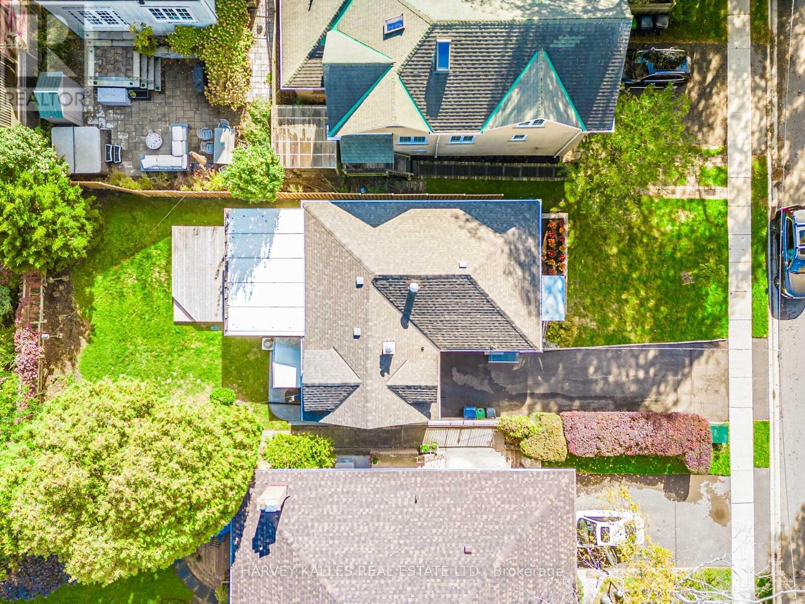 1a Thirty-Seventh Street, Toronto, Ontario  M8W 3L5 - Photo 36 - W12474246