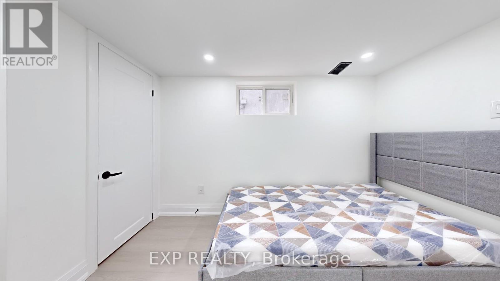 Basement - 685 Jane Street, Toronto, Ontario  M6N 4A6 - Photo 16 - W12474273