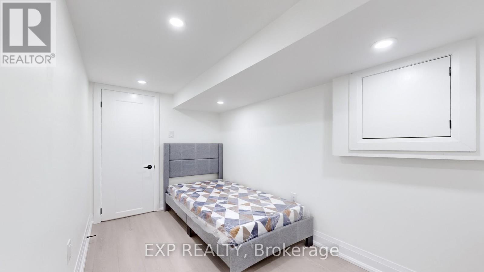 Basement - 685 Jane Street, Toronto, Ontario  M6N 4A6 - Photo 17 - W12474273