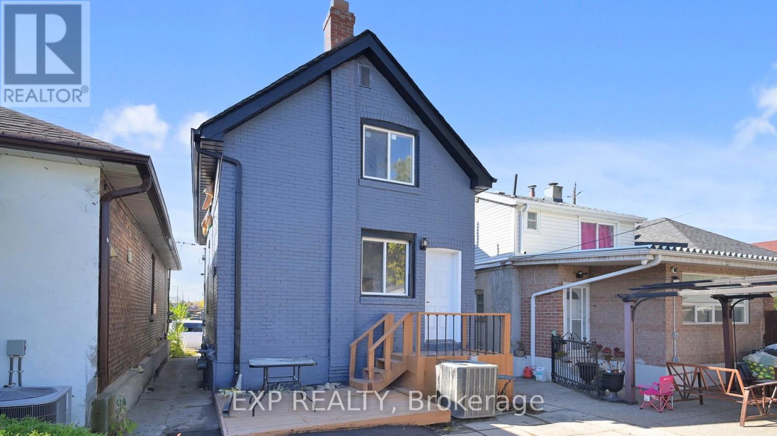 Basement - 685 Jane Street, Toronto, Ontario  M6N 4A6 - Photo 3 - W12474273