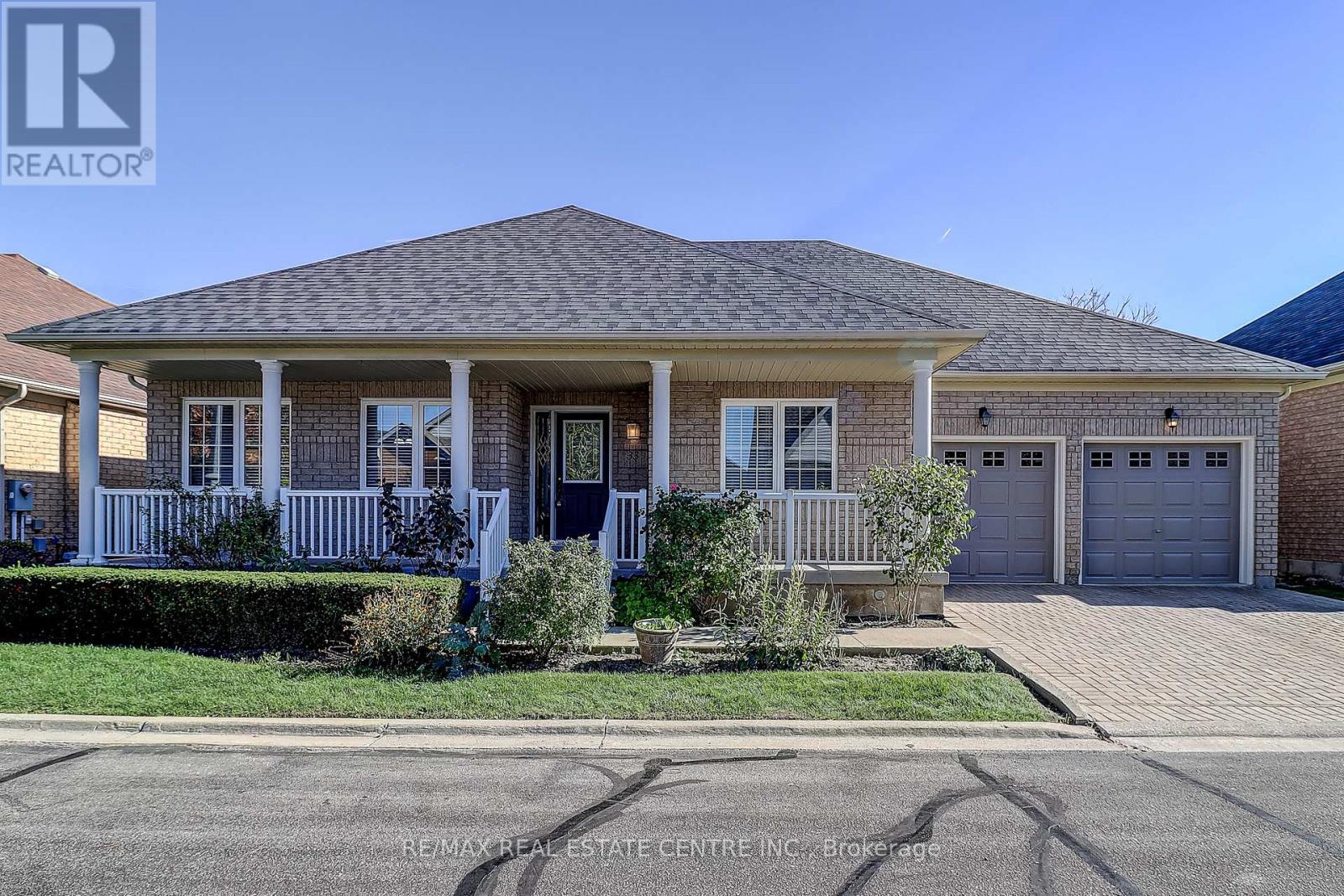 33 CALLIANDRA TRAIL, Brampton, Ontario