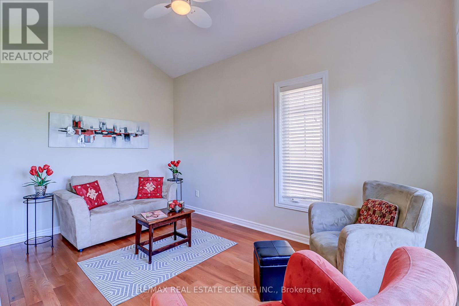 33 Calliandra Trail, Brampton, Ontario  L6R 0S3 - Photo 17 - W12474282