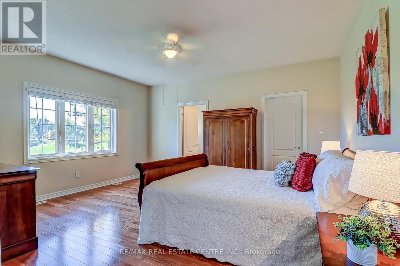 33 Calliandra Trail, Brampton, Ontario  L6R 0S3 - Photo 22 - W12474282