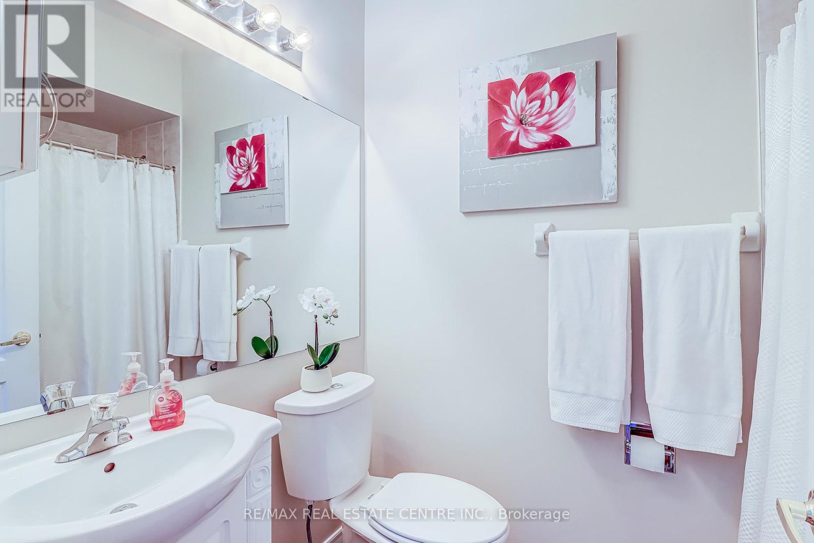 33 Calliandra Trail, Brampton, Ontario  L6R 0S3 - Photo 27 - W12474282