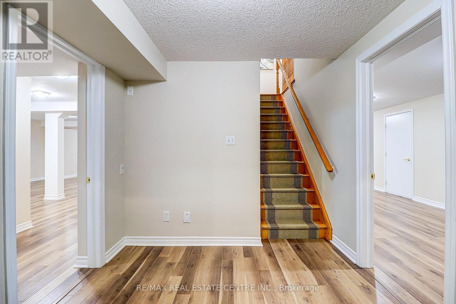 33 Calliandra Trail, Brampton, Ontario  L6R 0S3 - Photo 30 - W12474282