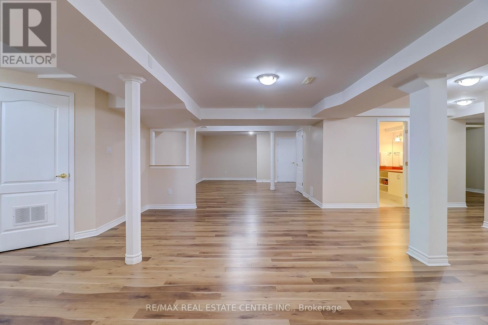 33 Calliandra Trail, Brampton, Ontario  L6R 0S3 - Photo 33 - W12474282