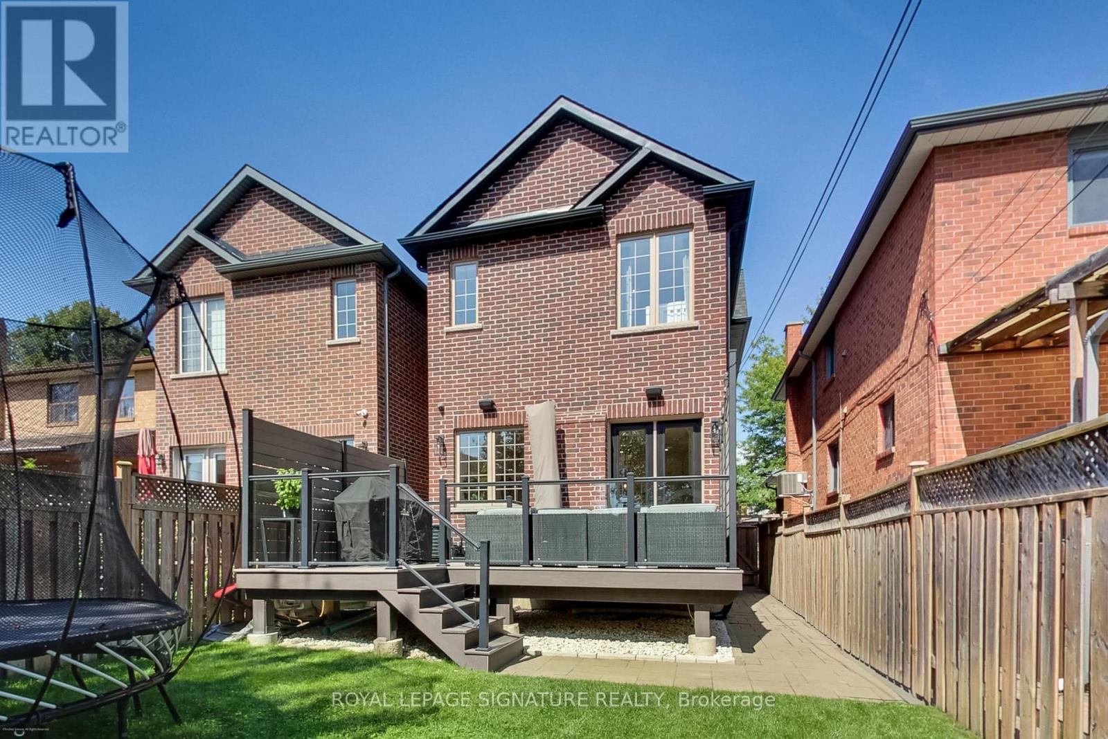 15a Owen Drive, Toronto, Ontario  M8W 1W8 - Photo 46 - W12474290
