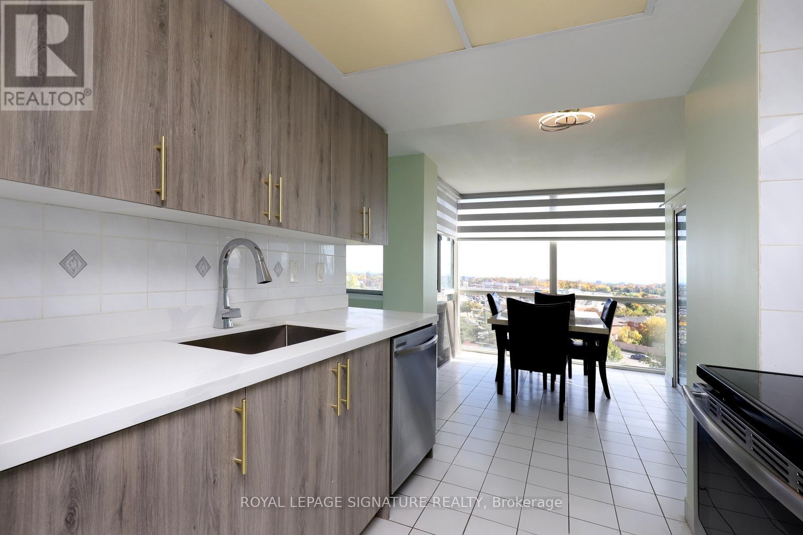 708 - 350 Webb Drive, Mississauga, Ontario  L5B 3W4 - Photo 17 - W12474295