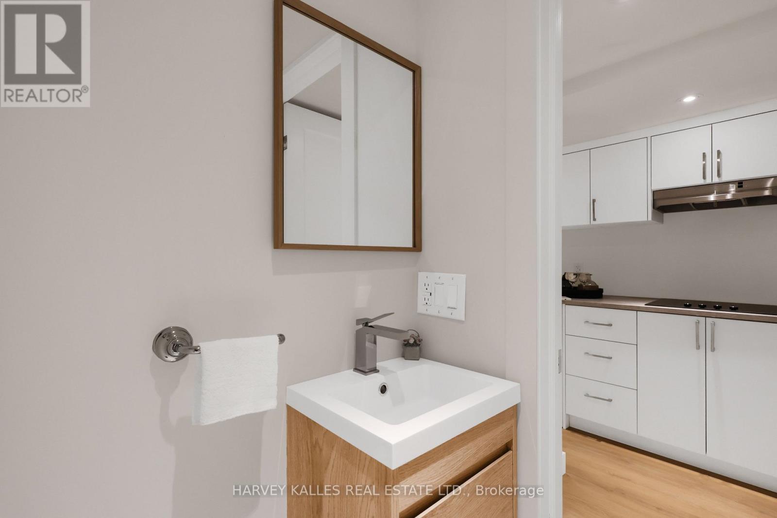 251 Wanless Avenue, Toronto, Ontario  M4N 1W5 - Photo 36 - C12472533