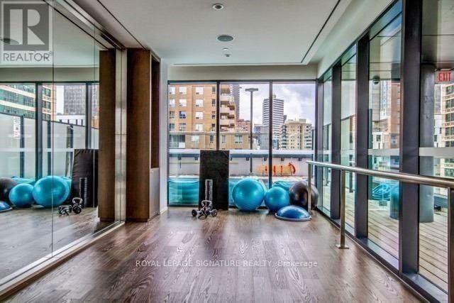 2209 - 159 Dundas Street E, Toronto, Ontario  M5B 0A9 - Photo 13 - C12473347