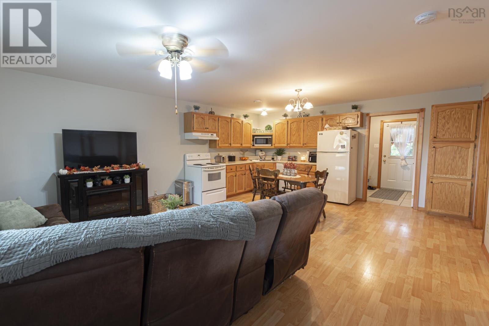 157 North Avenue, New Glasgow, Nova Scotia  B2H 2E2 - Photo 2 - 202526174