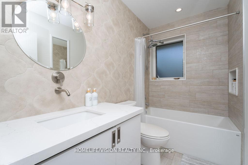 10 Majestic Court, Toronto, Ontario  M6B 3K3 - Photo 31 - W12473755