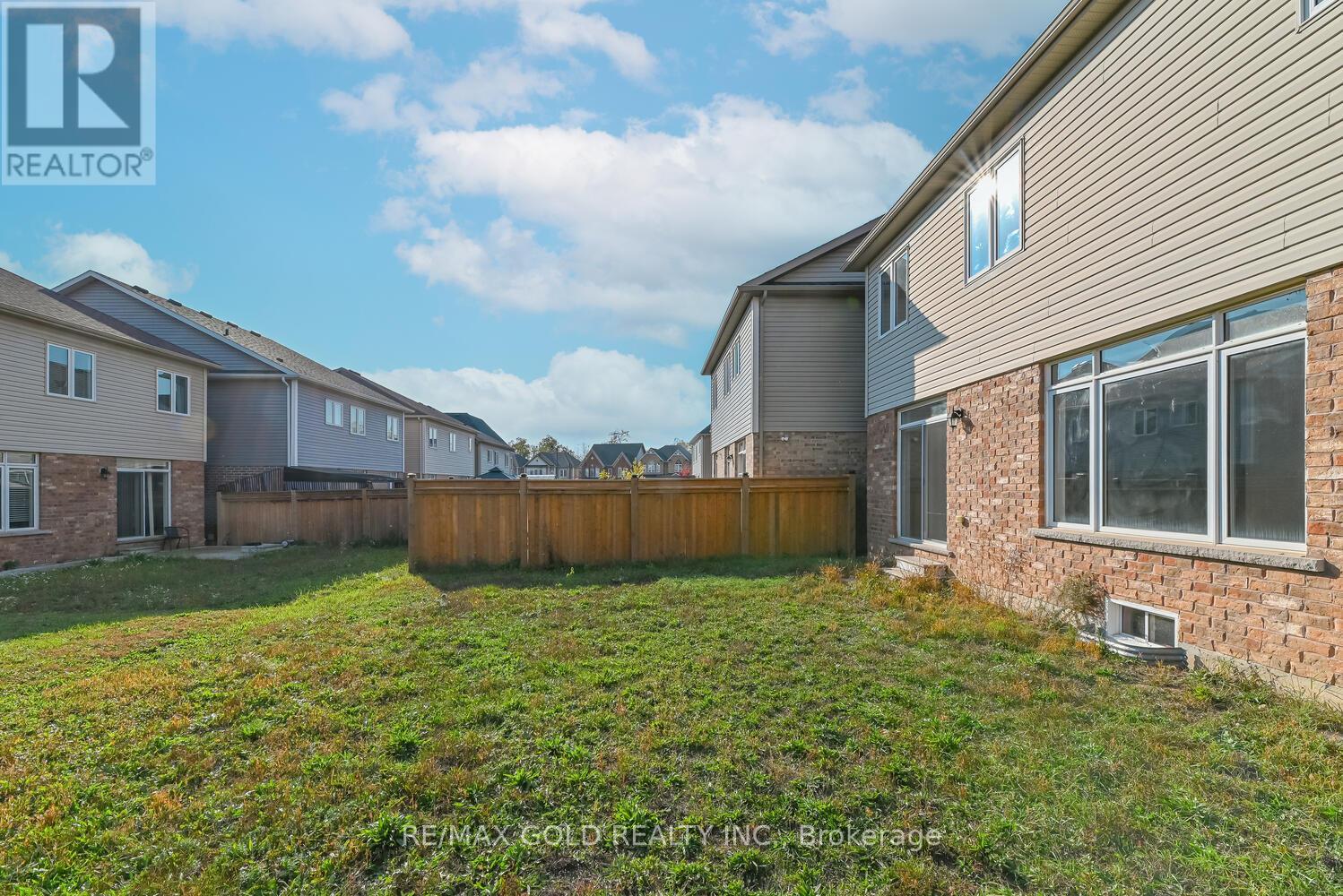 20 Mullholland Avenue, Cambridge, Ontario  N3H 0C3 - Photo 34 - X12467369