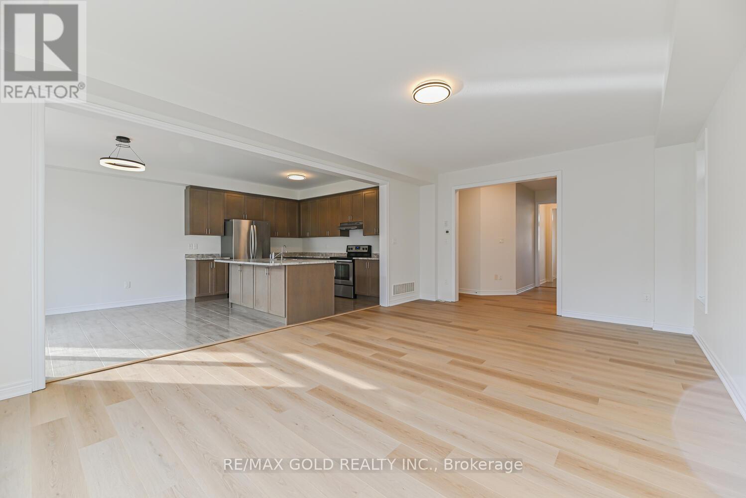20 Mullholland Avenue, Cambridge, Ontario  N3H 0C3 - Photo 13 - X12467369