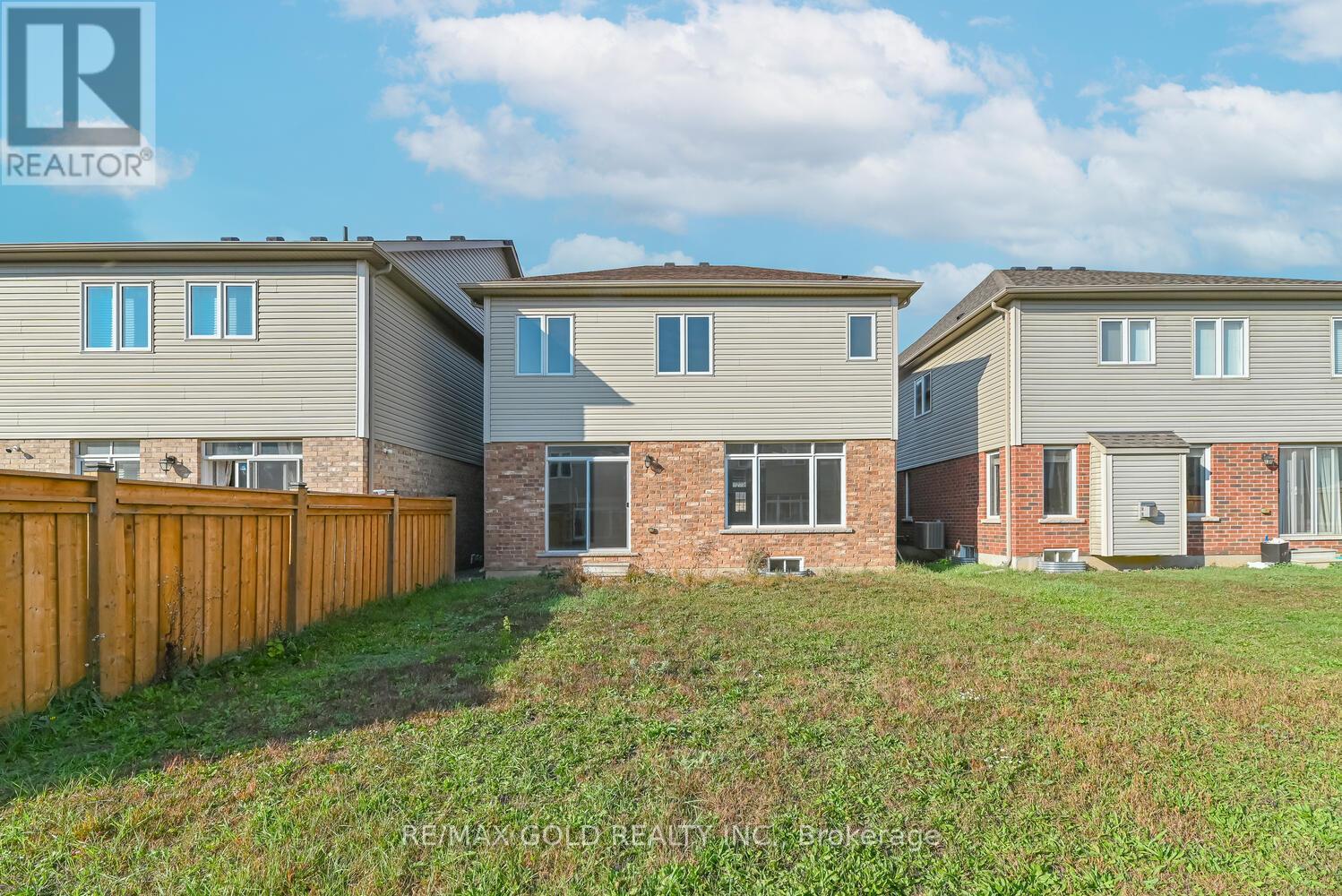 20 Mullholland Avenue, Cambridge, Ontario  N3H 0C3 - Photo 33 - X12467369
