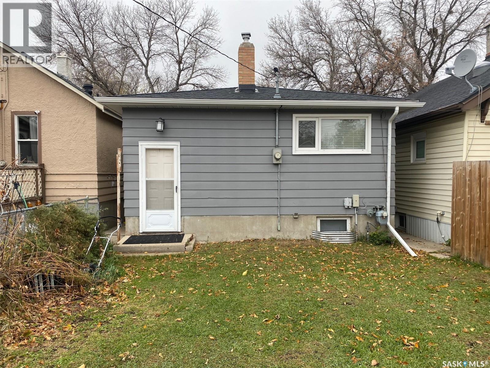 2531 Broder Street, Regina, Saskatchewan  S4N 3T4 - Photo 2 - SK021400